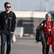 Lewis Hamilton 'splits with key team member for SECOND time'